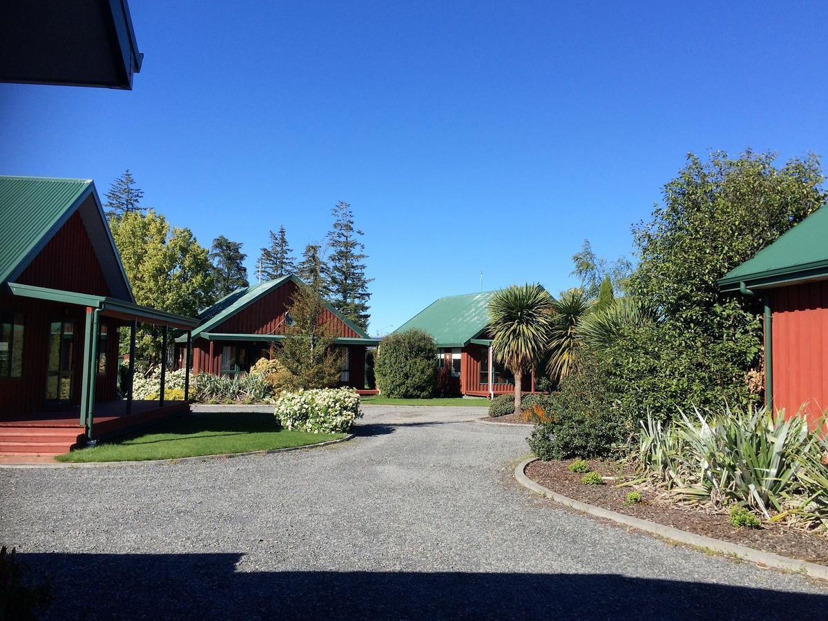 Cedar Chalets And Barkers Lodge Methven Luaran gambar