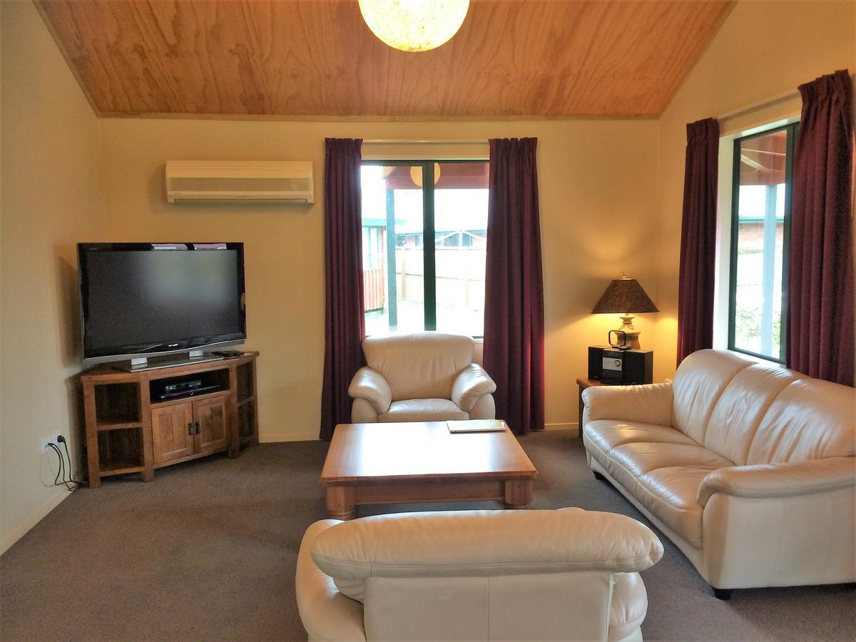 Cedar Chalets And Barkers Lodge Methven Luaran gambar