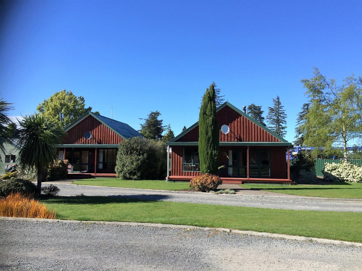 Cedar Chalets And Barkers Lodge Methven Luaran gambar