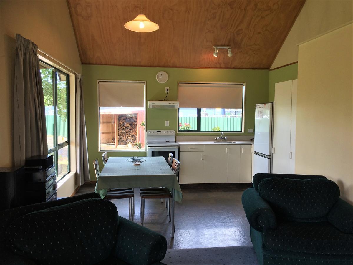 Cedar Chalets And Barkers Lodge Methven Luaran gambar